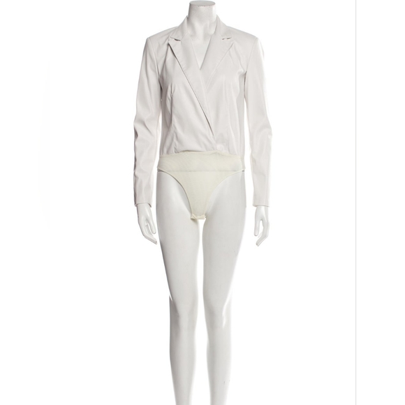 9. NWT PINKO FAUX LEATHER BLAZER BODYSUIT - Picture 4 of 8